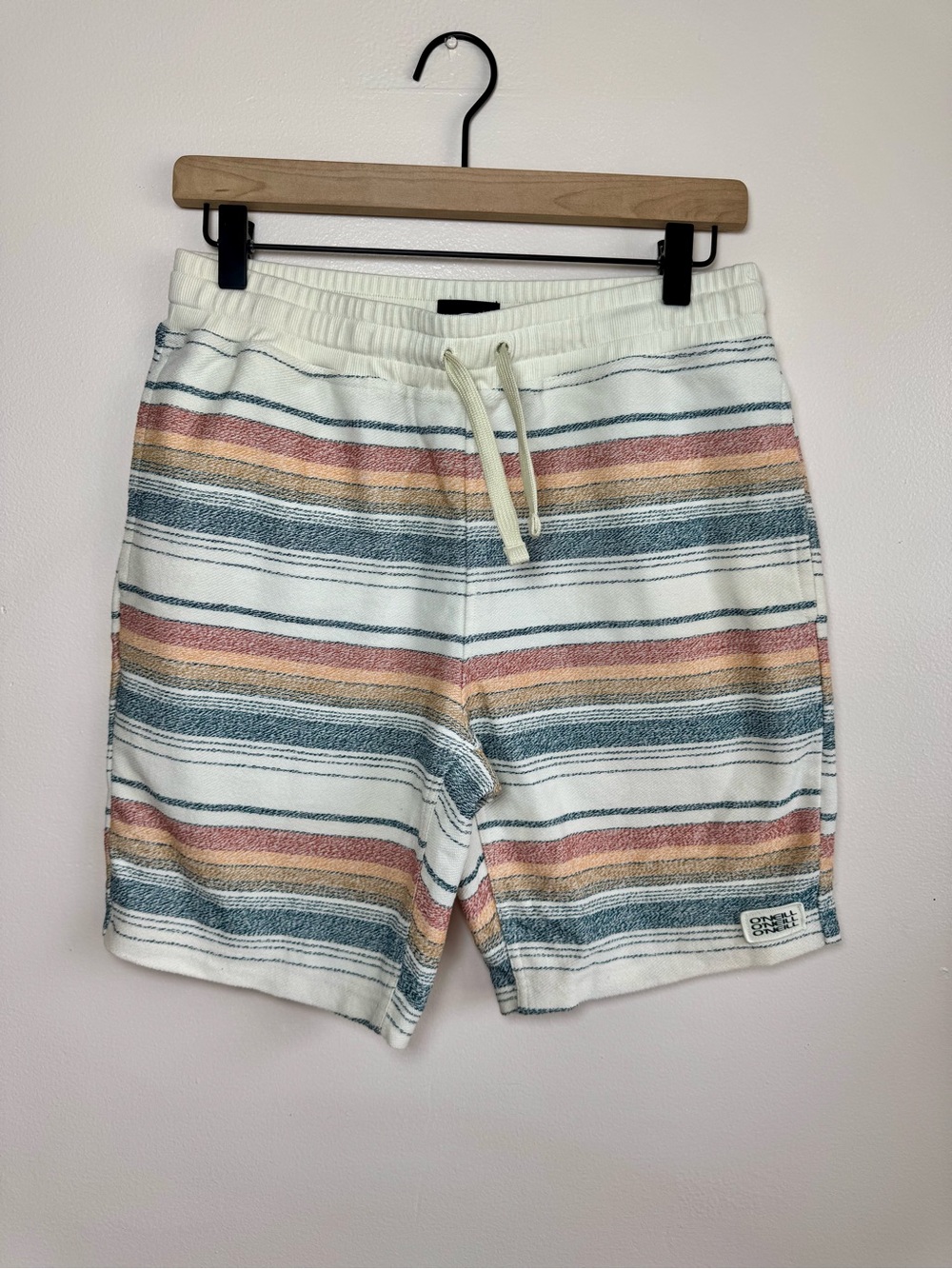 O'Neill Bavaro Cotton Sports Shorts 8” Cream Color Yarn Dye Stripes Men’s Small